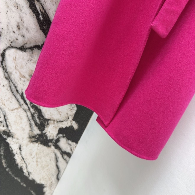 chr1st1an D10r outwear